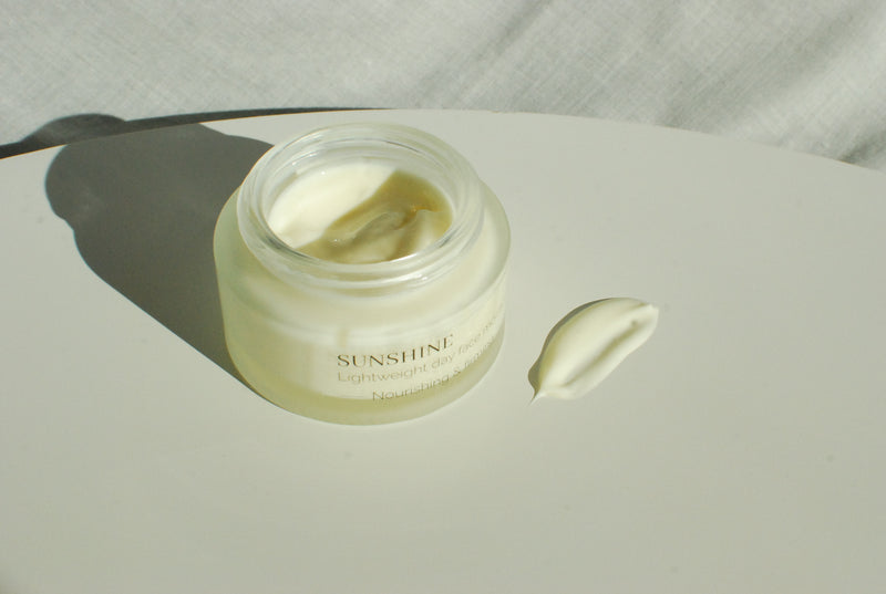 SUNSHINE - Hidratante facial ligera